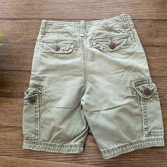 Boys Abercrombie Kids cargo shorts army green - Picture 4 of 5